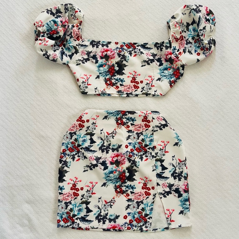 Skirt Set